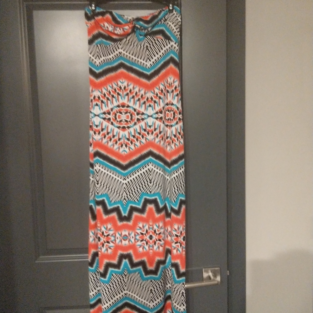 Maxi strapless dress